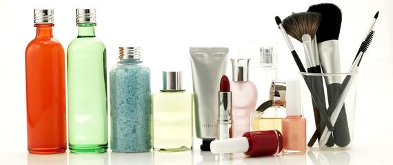過期化妝品危害健康，如何辨別有妙招